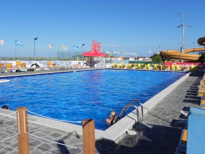 Hotel Admiral Cesena Bagian luar foto