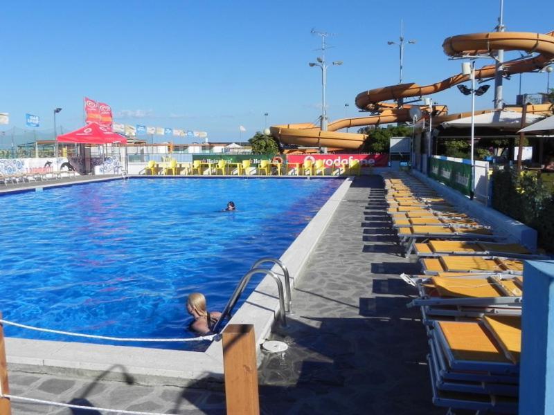 Hotel Admiral Cesena Bagian luar foto